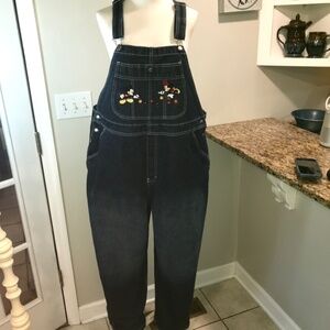 Vintage 90s  Disney Plus Mickey x Minnie flowers 🌸 denim Overalls